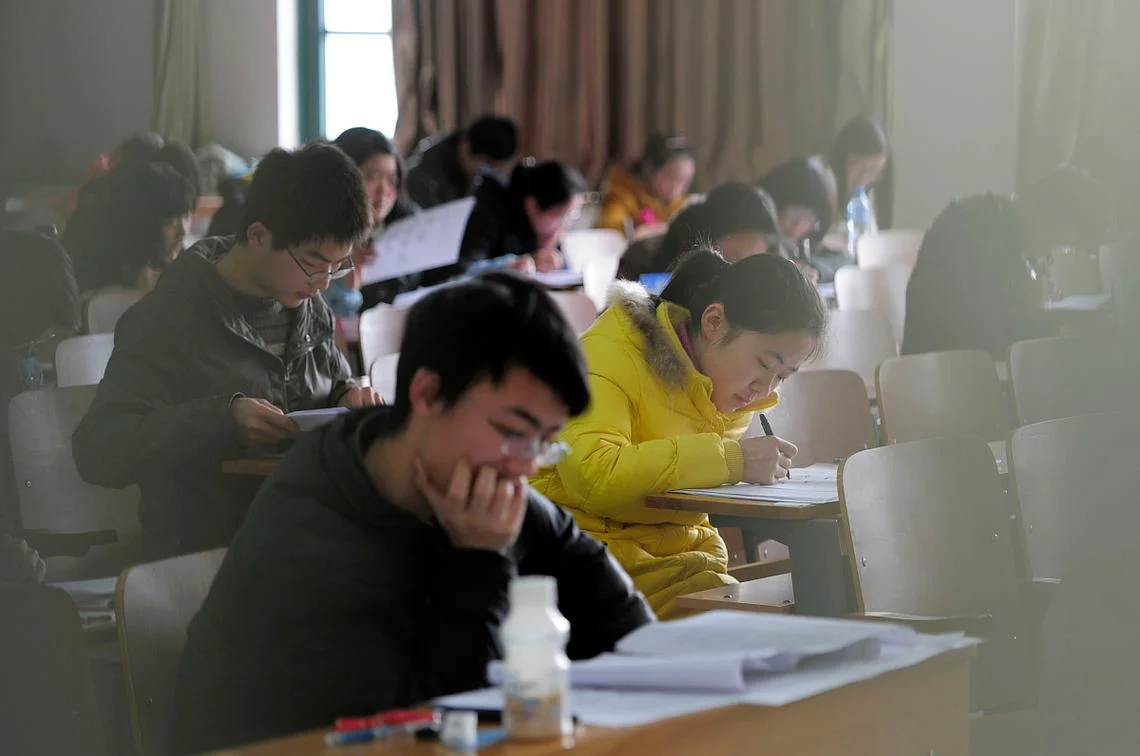 成人报考专升本考试_1