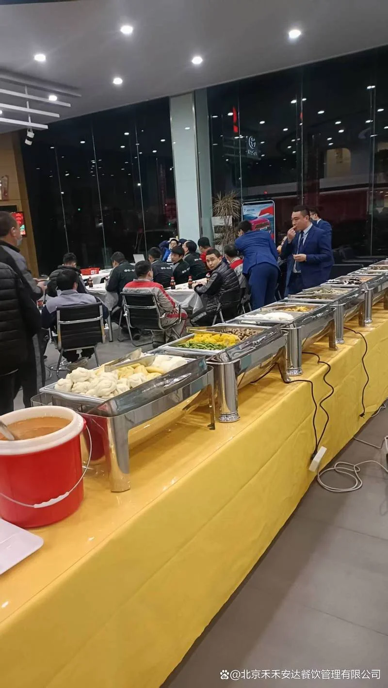 工地食堂承包费多少钱一平方_1
