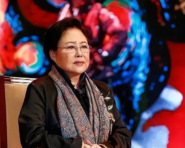 斯琴高娃女儿叫什么_1
