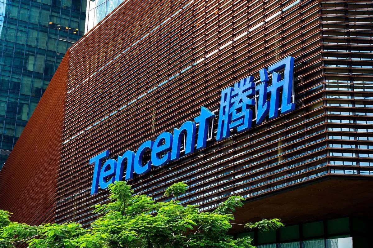 腾讯公司的历史背景-腾讯发展历程