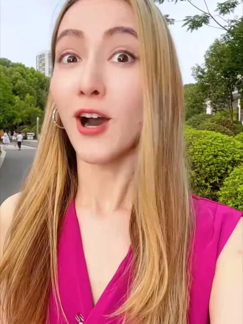 纽约留学女直播_2