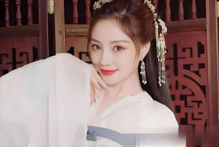 李小璐跳的舞蹈叫什么_1