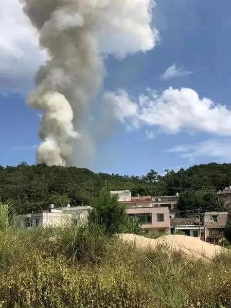 梦见大火烧人_2