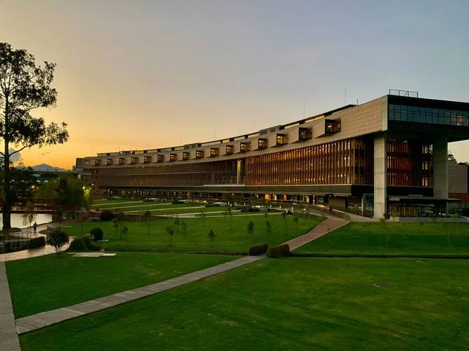 2020高中出国留学-2020年高中留学