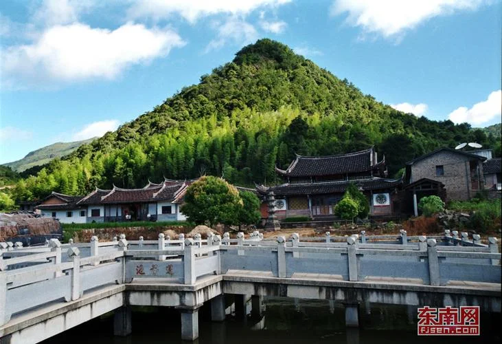 凤山九座寺的历史_1