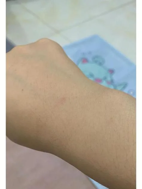 周公解梦梦见被猫咬脚_2
