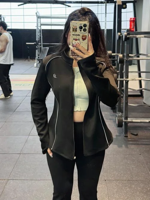 健身服女哪个牌子好_2