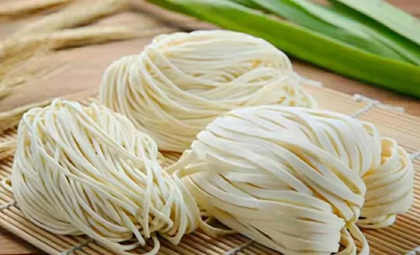梦见吃面条-梦见吃面