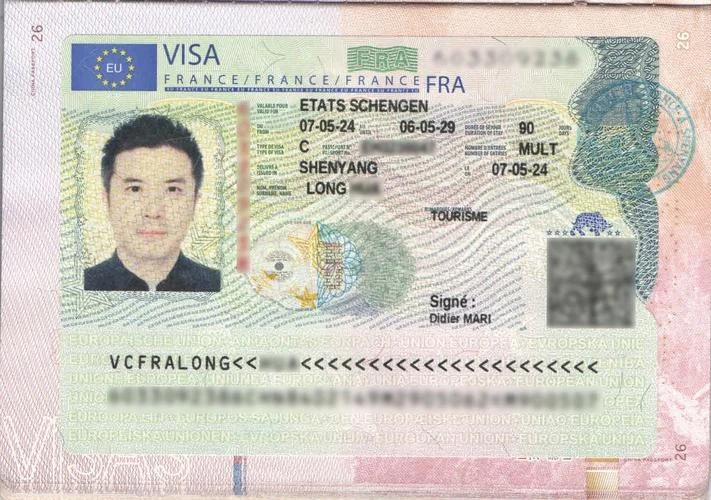 留学法国陪读签证_1