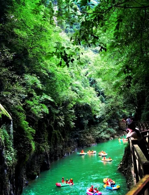 绿水江漂流旅游景点_1