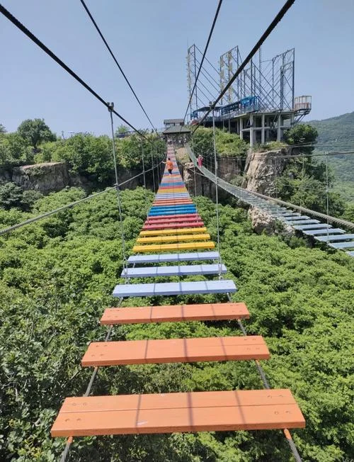 本溪旅游景点哪里好玩_1