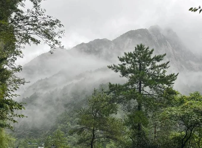 黄山雨季集中在几月份_1