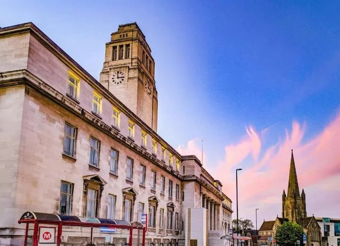 英国利兹大学qs_1