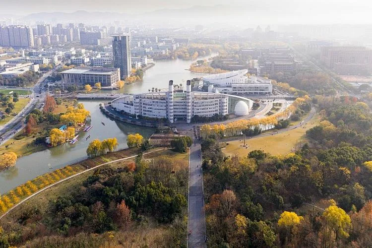 浙江大学紫金港校区多少亩_2