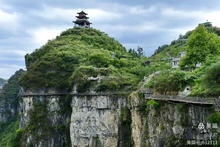 贵州铜仁旅游景点万山_2