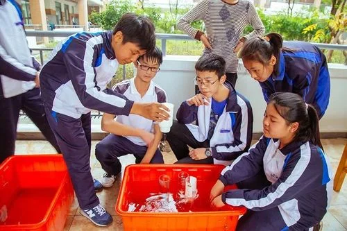 宁波科学中学_1
