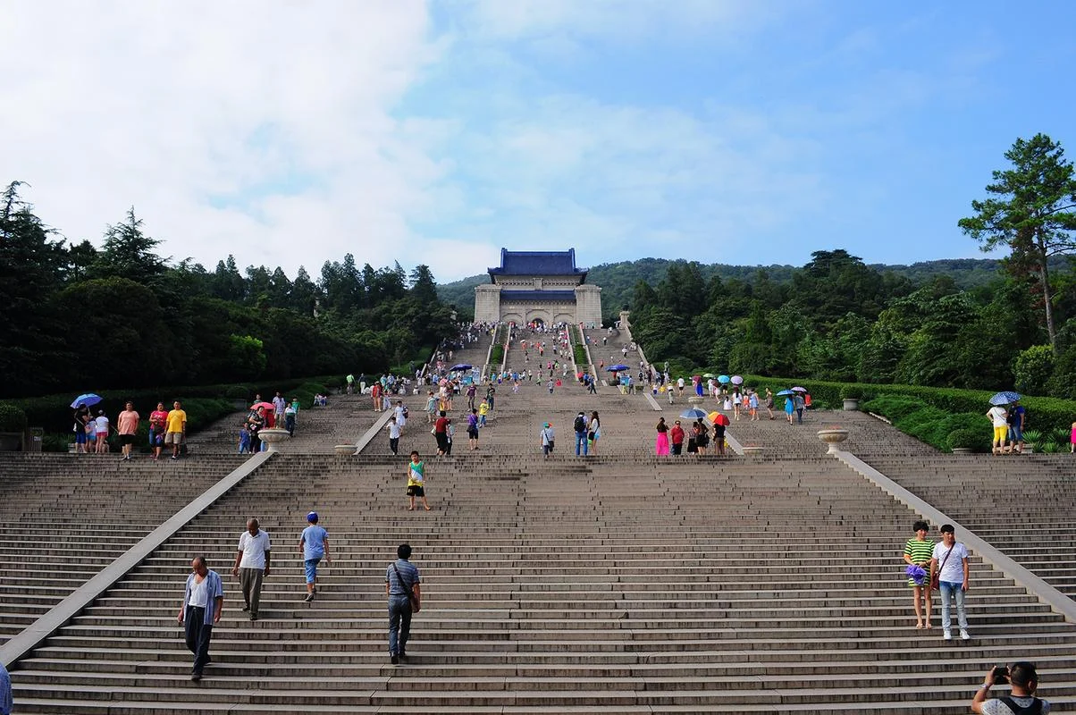 中山陵景点哪个最好玩_2