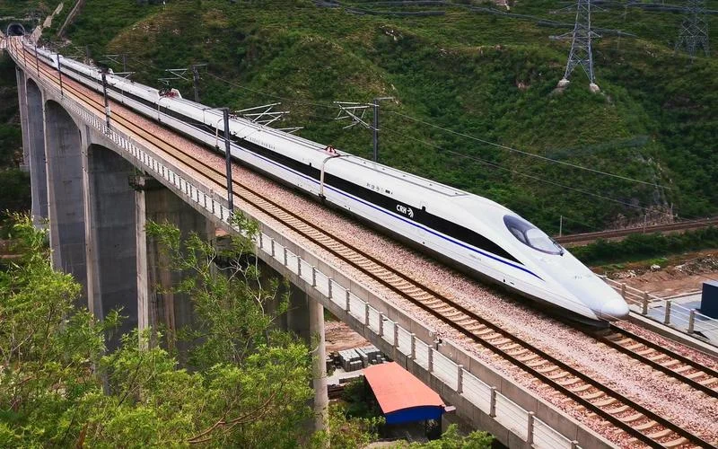 秦皇岛到成都多少公里_1