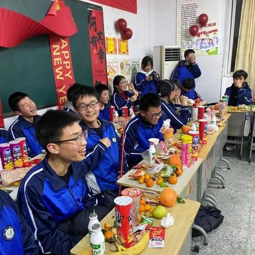 中学生元旦节目视频-中学生元旦节目视频