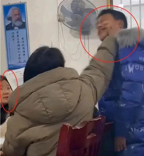 陆良北辰中学老师打人_2