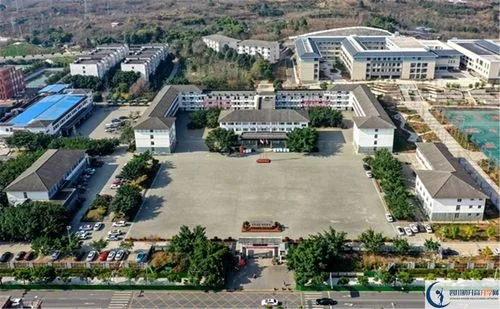 金堂县淮口中学录取分数线_2