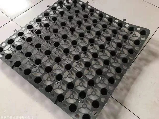 蓄水板多少钱一平方_2