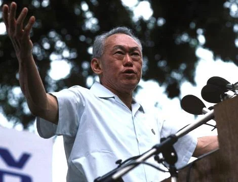 李光耀硬道理_2