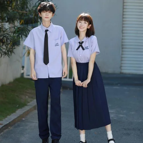 初中学生合唱团服装_2