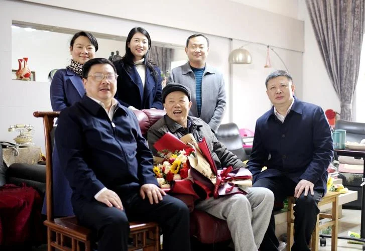 梦见老单位领导同事-梦回旧日同事领导