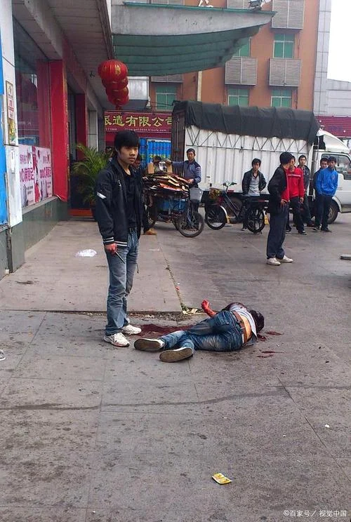 梦到有人被杀了_2