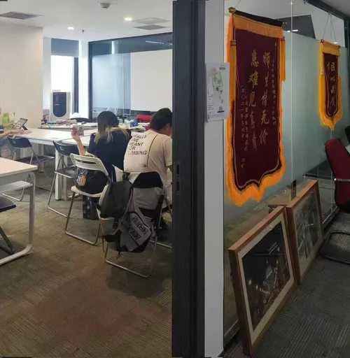 西班牙留学咨询机构_2