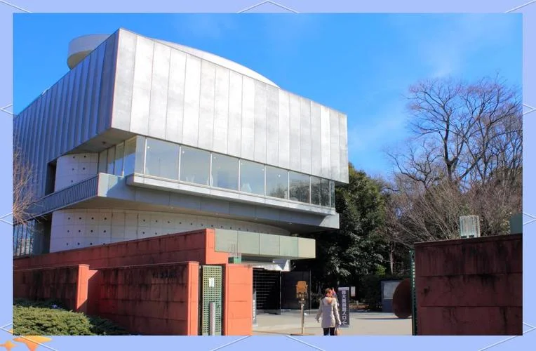 日本留学艺术类大学_1