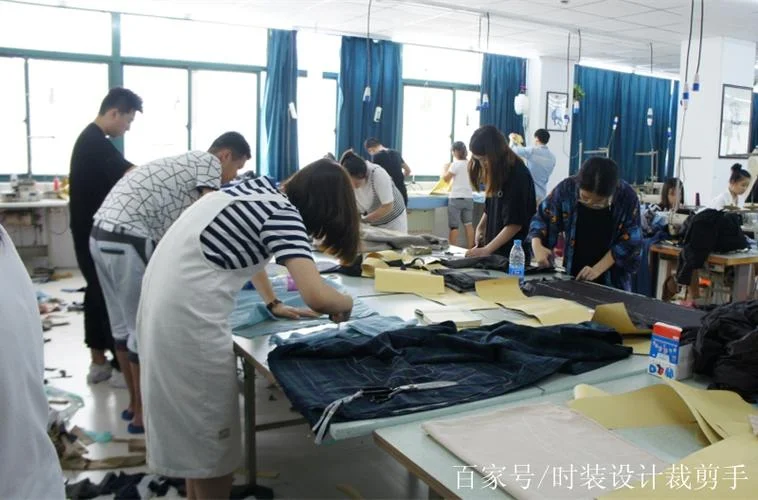 学服装设计去哪里学比较好-学服装设计去哪学