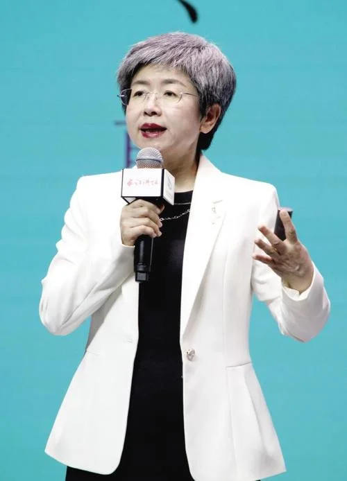 历史老师赵冬梅-赵冬梅历史老师