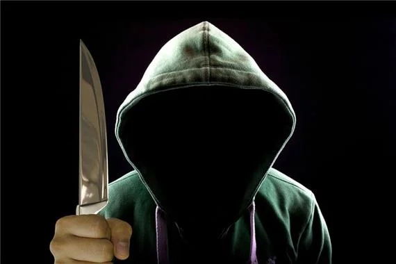 周公解梦梦见别人被杀_1