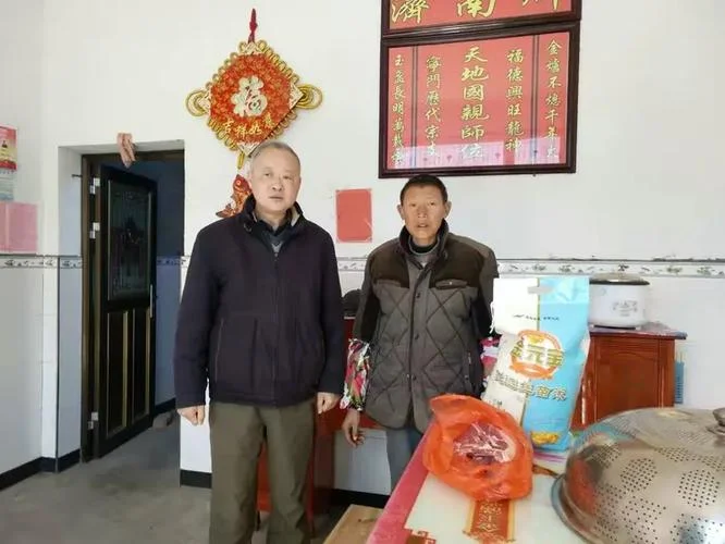 铅山卫校报名条件_1