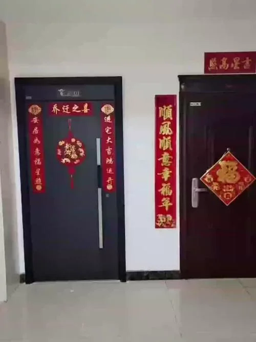装修公司入户门贴什么-入户门贴装修公司
