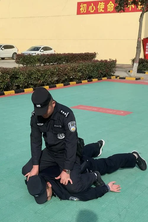 如何考警察证_2