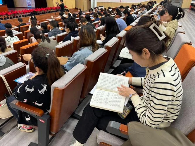 乌鲁木齐艺考培训班_2