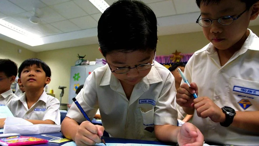 新加坡留学小学生_1