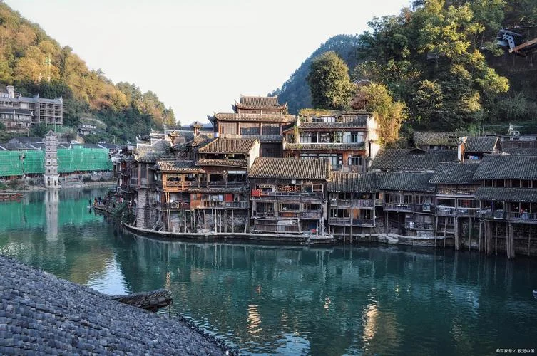 凤凰古城游景点_1