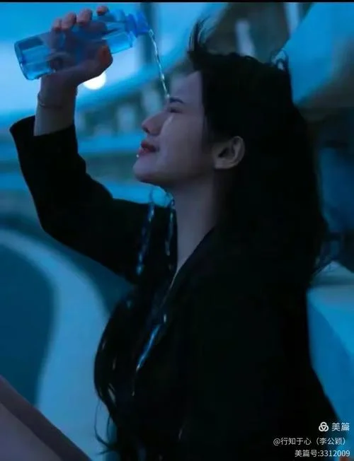 梦到暗恋的人哭泣_2