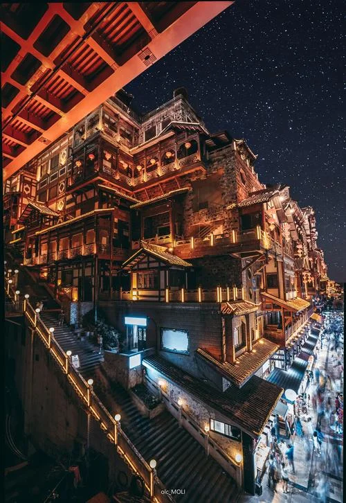 重庆千与千寻景点-重庆千与千寻打卡地