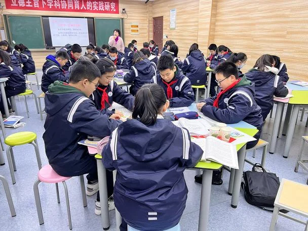 竹山中学孙振坤搞笑图-竹山中学孙振坤搞笑图