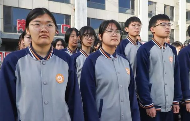 沧州市颐和中学电话_2