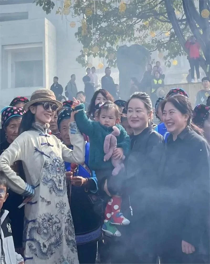 杨丽萍徒弟叫什么_1
