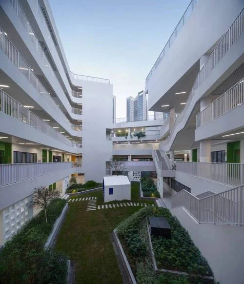民治中学教育集团-民治中学教育集团