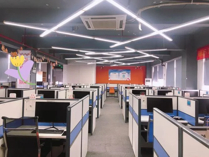 应届生做智能化工程项目经理赚钱吗_2