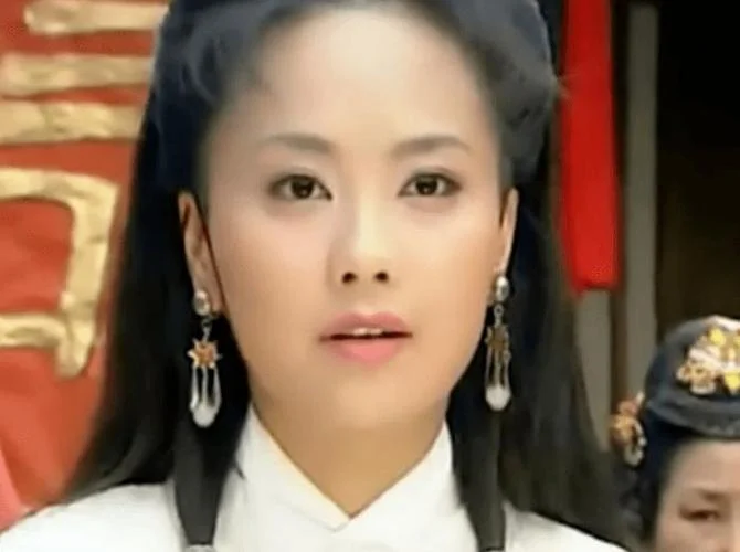 美人迟暮下一句怎样接_2