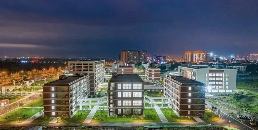 电子科技大学多少亩_1